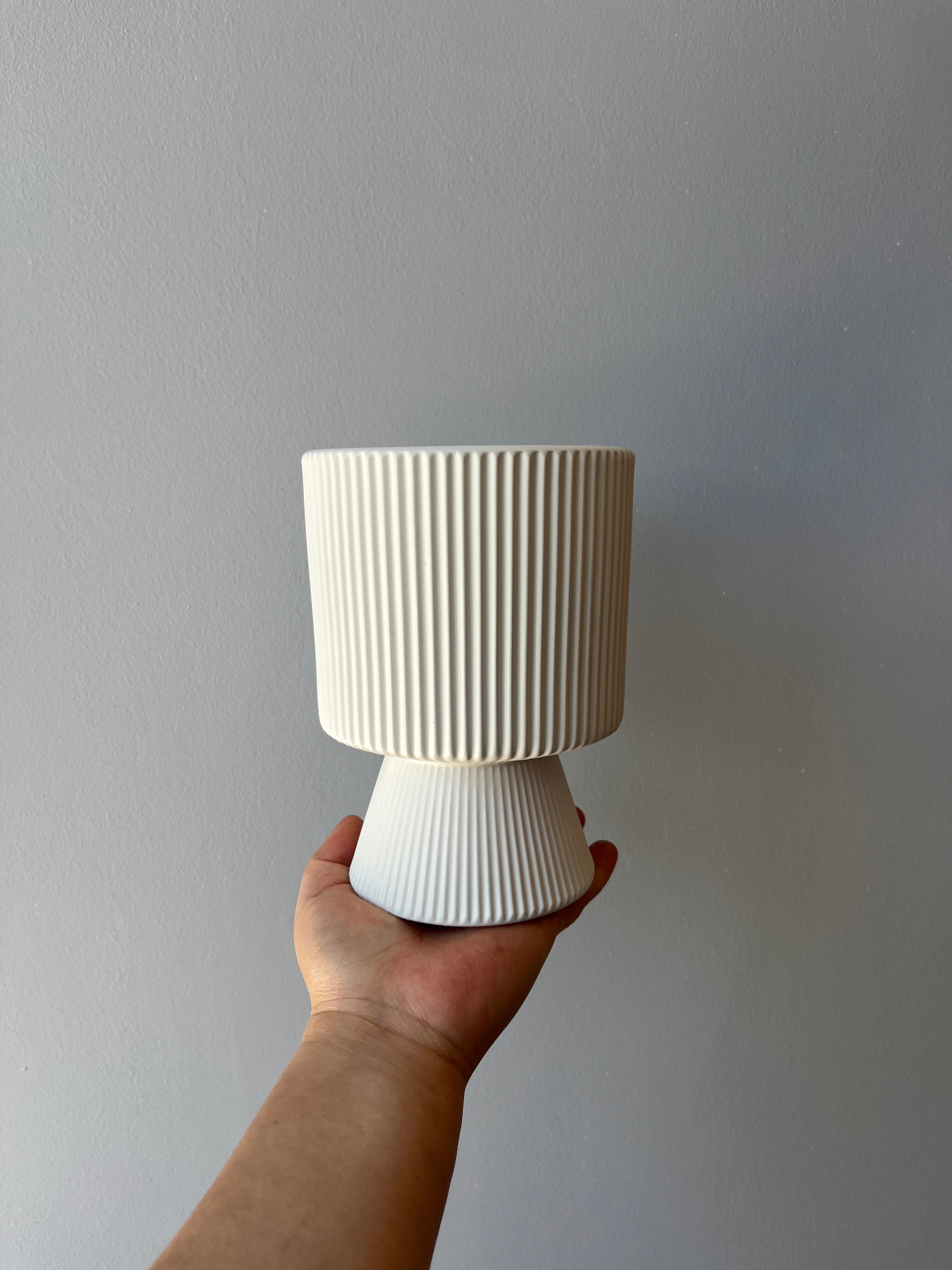 Macetero pedestal ceramica