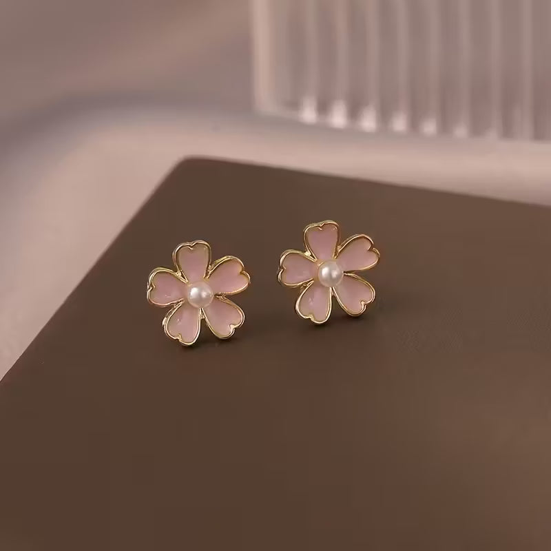 Aros de flor rosada perla