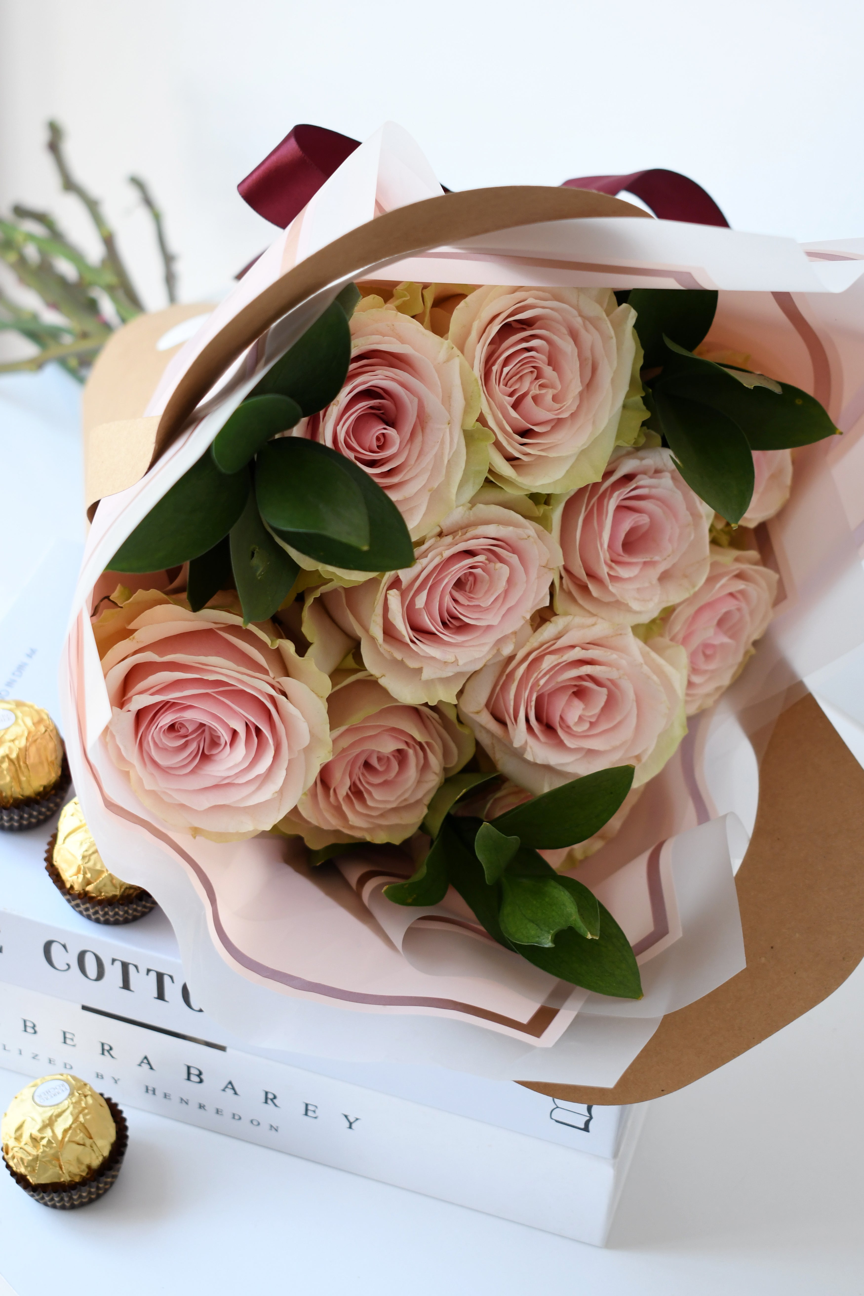 Ramo de 10 rosas en tono rosadas