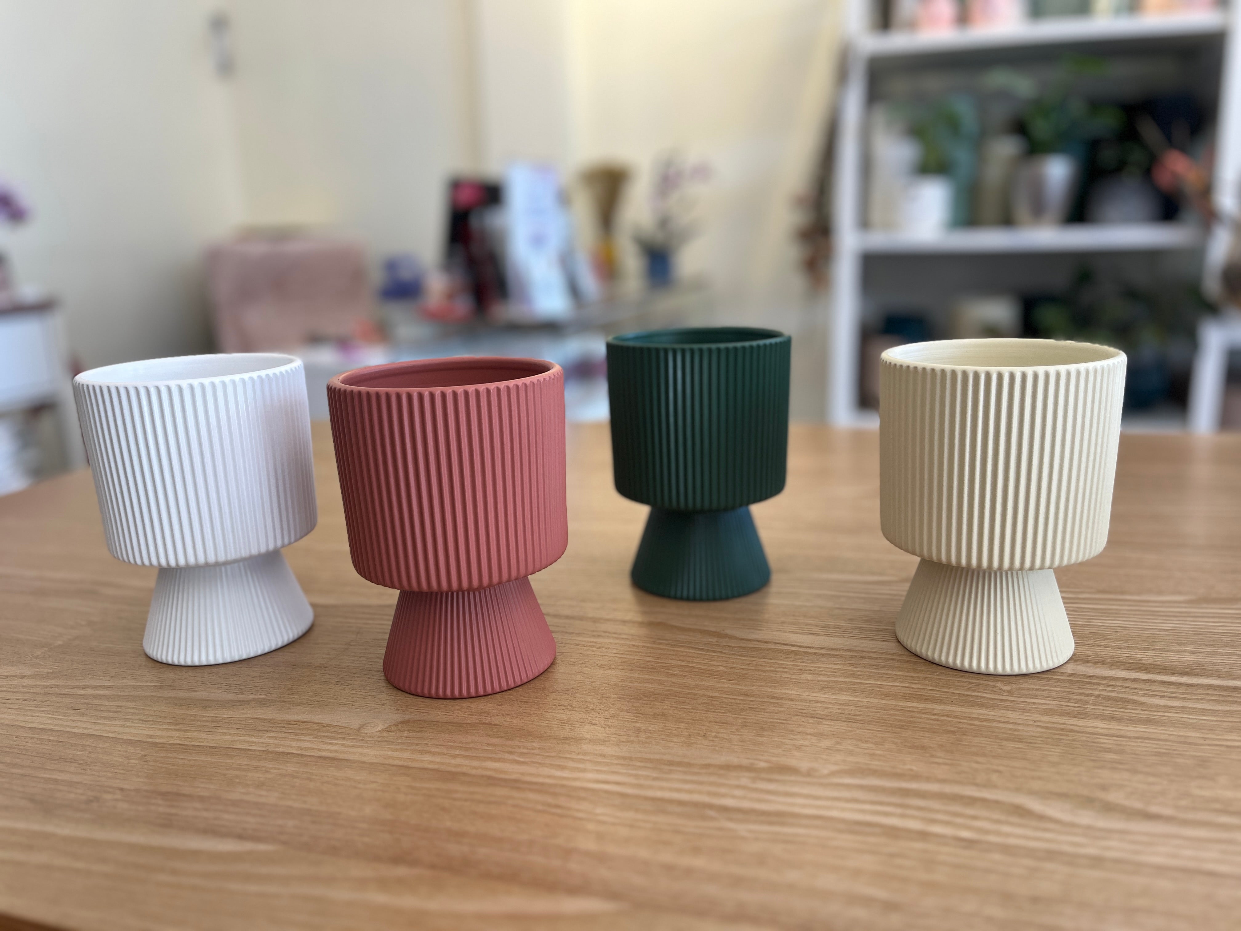 Macetero pedestal ceramica