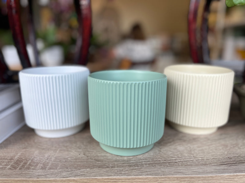 MACETERO DE CERAMICA LINEAS